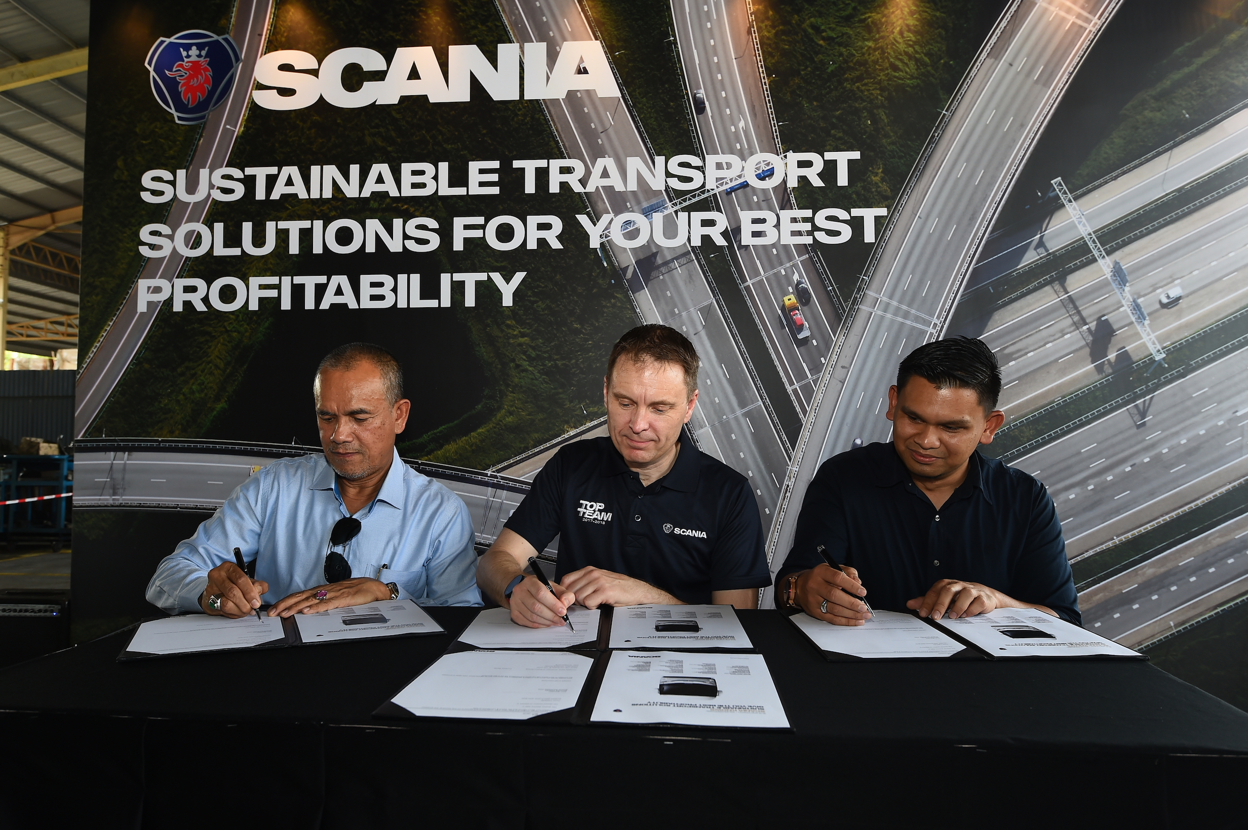 Kelantan Bus Operators Scania
