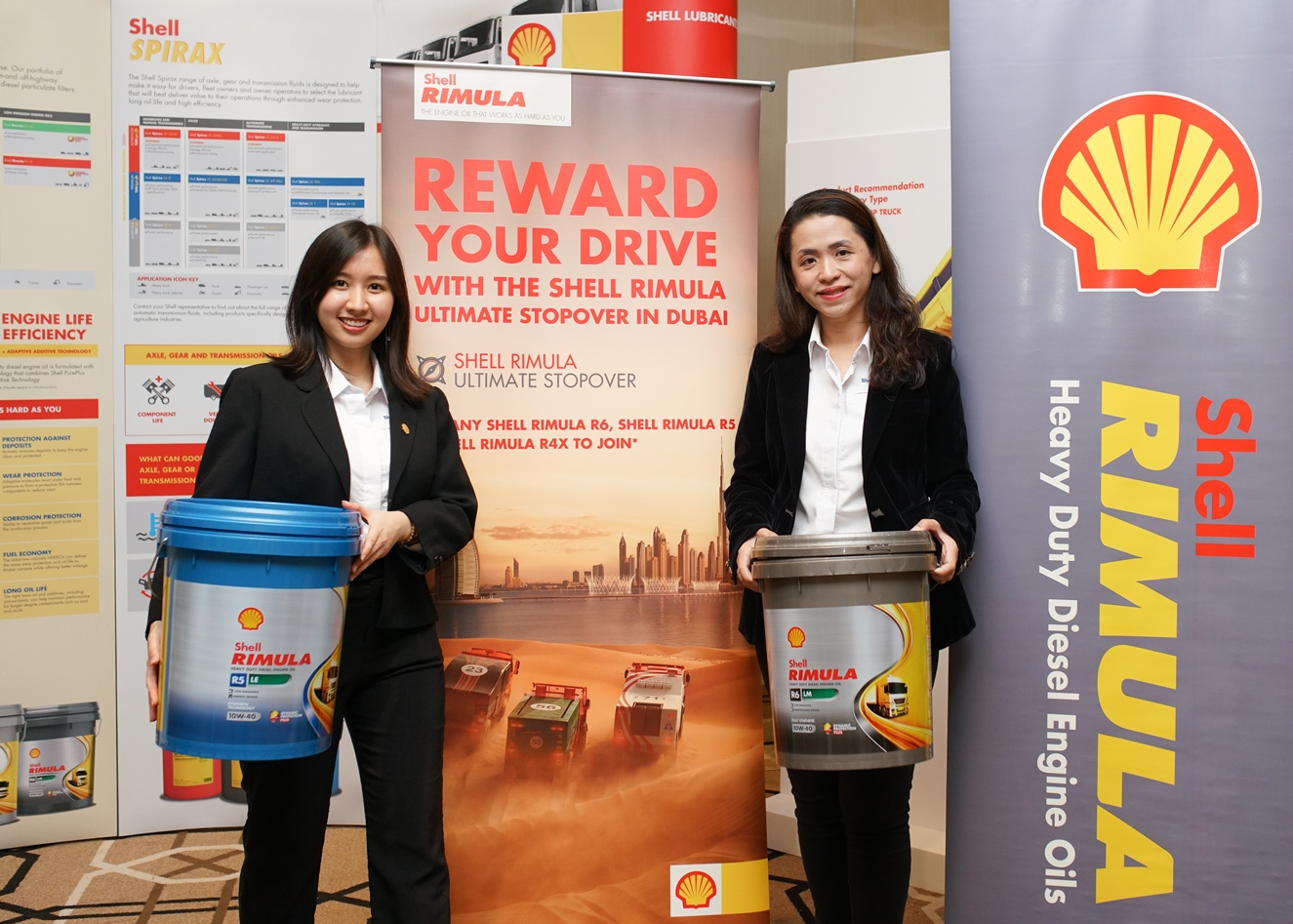 Customers Dubai Shell Rimula